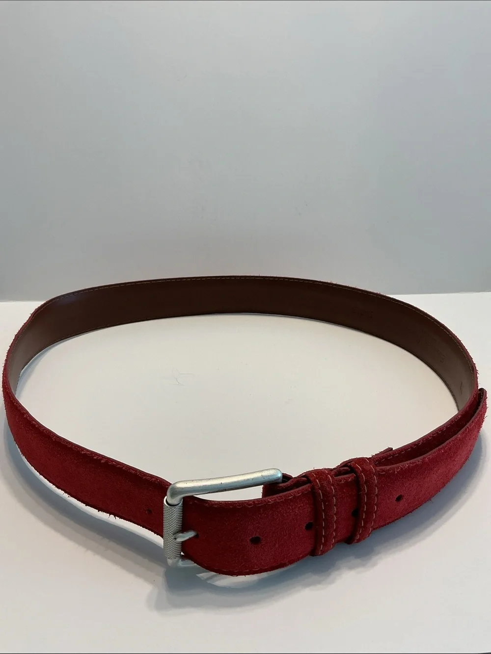 Men’s Torino European Suede Red Belt Sz 38